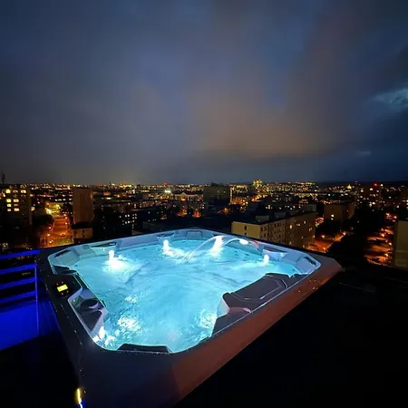 Albelli Luxury Skyview *