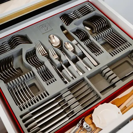 Albelli Luxury Skyview Apartment