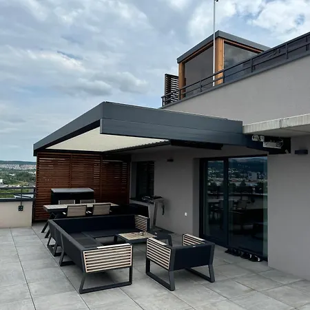 Apartman Albelli Luxury Skyview *