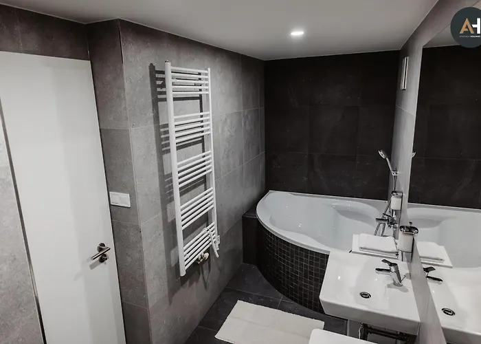 Albelli Luxury Skyview Apartment *