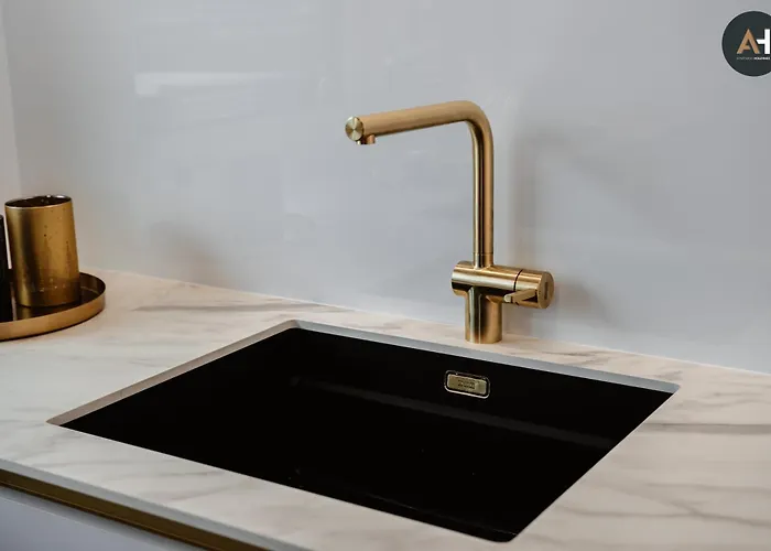 Albelli Luxury Skyview Apartment *