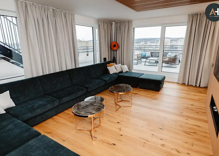 Albelli Luxury Skyview Apartment *